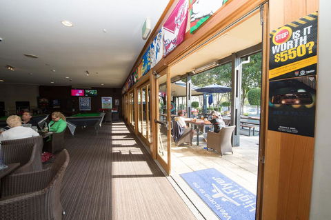 Nightcap At High Flyer Hotel - Hervey Bay Accommodation 0