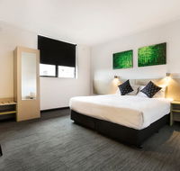 Nightcap at St Albans Hotel - Tourism Hervey Bay