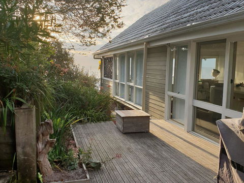 Ningaloo Formerly Willows House - Hervey Bay Accommodation 2
