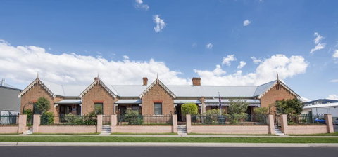Ningana Heritage Houses - Hervey Bay Accommodation 2