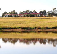 Noble Willow Studio Lovedale. Spacious with views and pool - Hervey Bay Accommodation