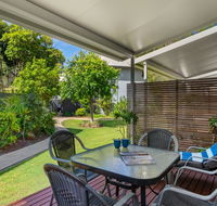 Noosa Entrance 2 bedroom Garden Side Townhouse. - Tourism Hervey Bay