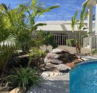 Noosa River Palms - Tourism Hervey Bay