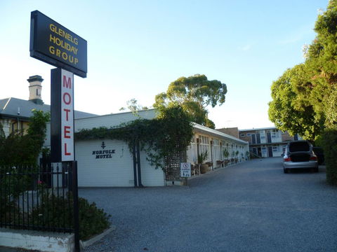 Norfolk Motor Inn - Hervey Bay Accommodation 0