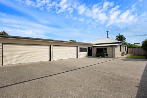 North Central Holiday Home - Hervey Bay Accommodation 2