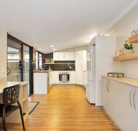North Central Holiday Home - Hervey Bay Accommodation