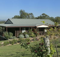 North Lodge Clan Cottage - Hervey Bay Accommodation