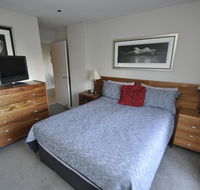 NORTH SYDNEY FULLY SELF CONTAINED MODERN 2 BED APARTMENT 16WAL - Hervey Bay Accommodation