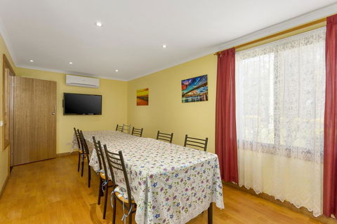 Northeast Restawhile BandB - Tourism Hervey Bay 3