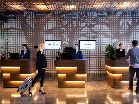 Novotel Brisbane South Bank - Hervey Bay Accommodation 2