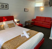 Nowa Nowa Hotel Motel - Hervey Bay Accommodation