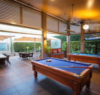O'Shea's Royal Hotel - Hervey Bay Accommodation
