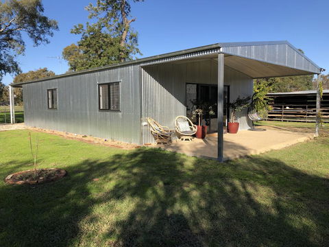 Oak Lane Guest House & Farm Stay - Tourism Hervey Bay 1