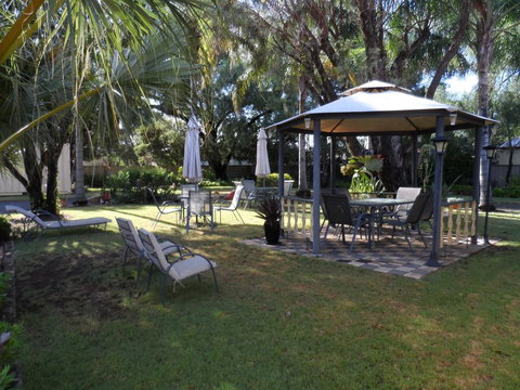 Oakey Motel - Hervey Bay Accommodation 2
