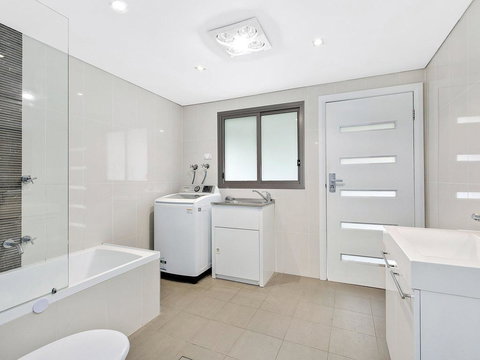 Oakland Cottage - Hervey Bay Accommodation 3