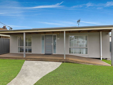 Oakland Cottage - Hervey Bay Accommodation 0