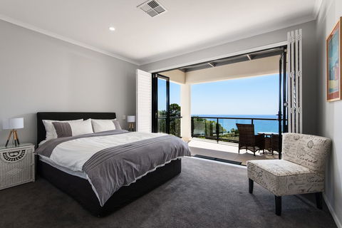 Ocean Break Coolum - Tourism Hervey Bay 0