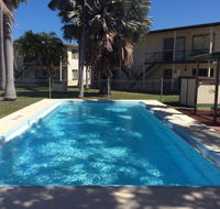 Ocean Breeze Units - Tourism Hervey Bay