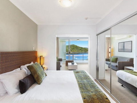 Ocean Panorama - 1 Bedroom Oceanview Apt - Tourism Hervey Bay 0