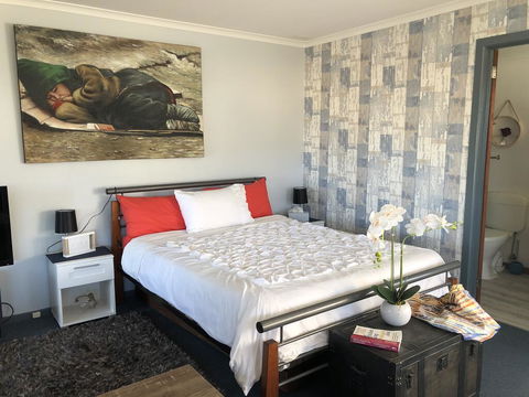Ocean View Studio - Tourism Hervey Bay 3
