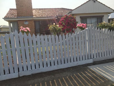 Ocean Views - Hervey Bay Accommodation 1