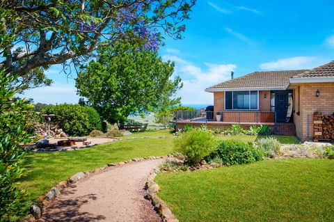 Ocean Willow - Tourism Hervey Bay 1