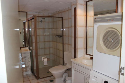 OCEANSIDE 19 - Hervey Bay Accommodation 3