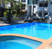 Oceanside Hawks Nest - Hervey Bay Accommodation