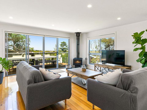 Olive Grove - Tourism Hervey Bay 3