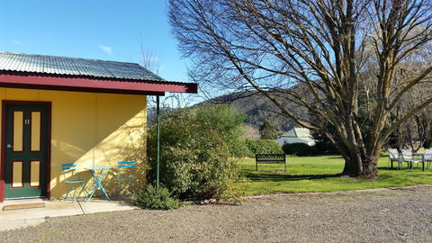 Omeo Motel - Hervey Bay Accommodation 0