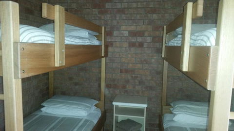 Omeo Motel - Hervey Bay Accommodation 2