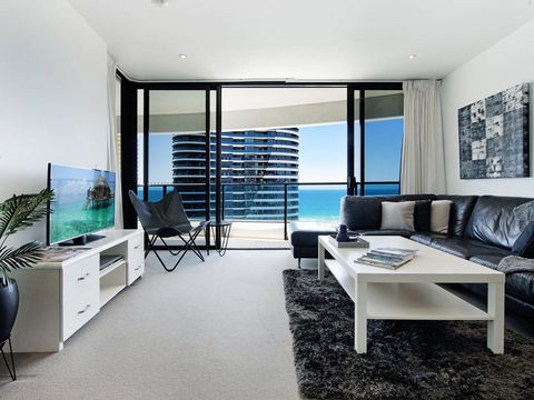 Oracle Sleek & Stylish 2 Bedroom Ocean View - Tourism Hervey Bay 0