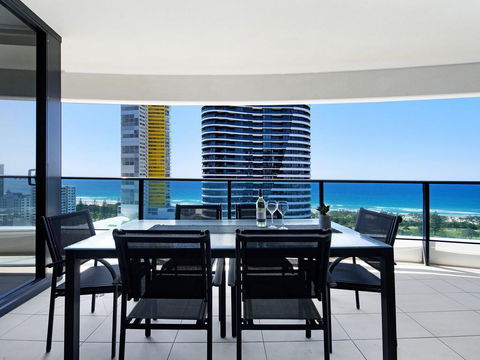 Oracle Sleek & Stylish 2 Bedroom Ocean View - Tourism Hervey Bay 3