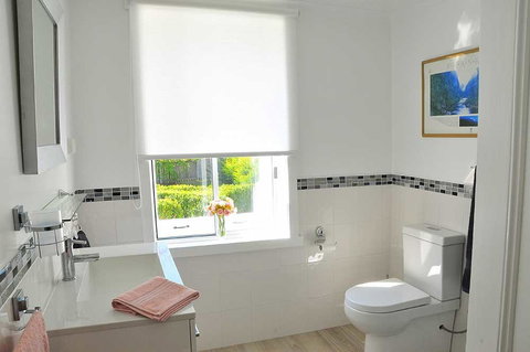 Ornee Cottage - Hervey Bay Accommodation 3