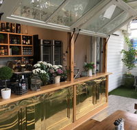 Oscars Hotel and Cafe Bar - Hervey Bay Accommodation