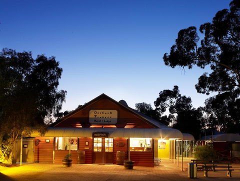 Outback Pioneer Hotel - Hervey Bay Accommodation 0