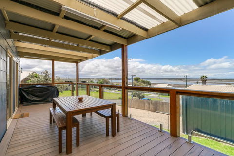 Outlook Views - Tourism Hervey Bay 2