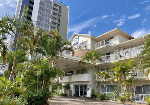 Outrigger Burleigh - Hervey Bay Accommodation 0