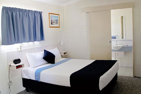 Overflow Emerald Motor Inn - Hervey Bay Accommodation 3