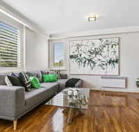 Oversized apartment close to city parks MCG - Hervey Bay Accommodation
