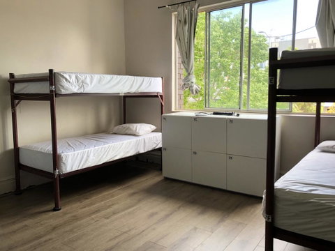 Ozi Inn Backpackers - Hervey Bay Accommodation 2