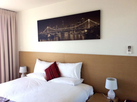 PA Apartments - Tourism Hervey Bay 2