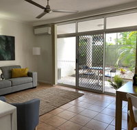 Palm Villas in Port 4 - Hervey Bay Accommodation
