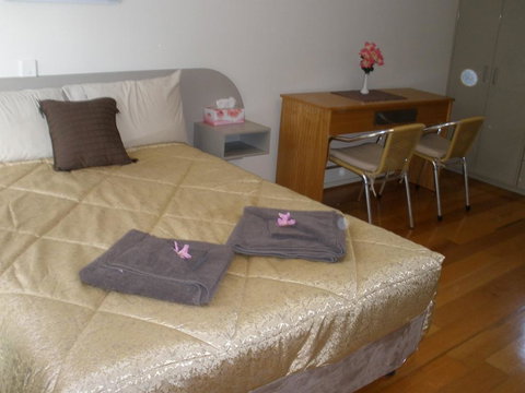 Palms Oasis Motel - Hervey Bay Accommodation 0