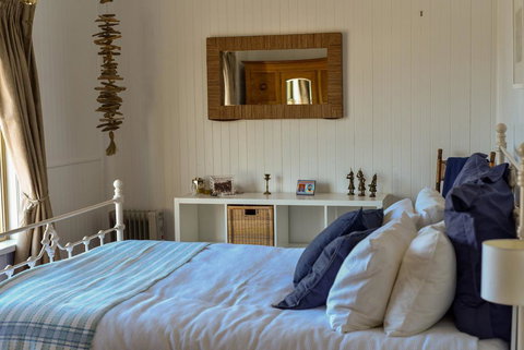 PALPERIPA - 23 Heathcote Street - Hervey Bay Accommodation 2