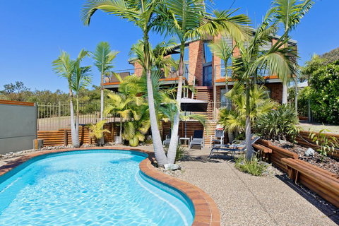 Panorama Beach House - Tourism Hervey Bay 0