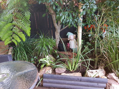 Paradise Apartment - Tourism Hervey Bay 3