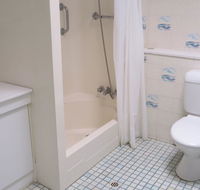 Paradise Apartments Unit 2