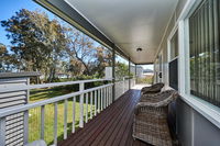 Paradise Bungalow Waterfront