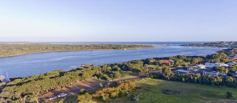 Paradise View - Hervey Bay Accommodation 2